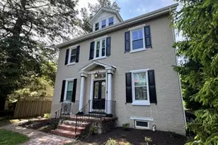 25 E Washington St, West Chester, PA 19380 - Photo 1
