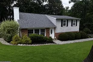 1446 Romansville, Coatesville, PA 19320 - Photo 2