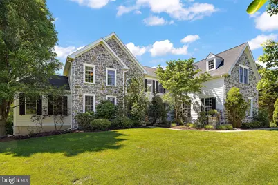 1670 Royal Berkshire Circle, West Chester, PA 19380 - Photo 2
