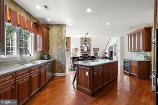 1670 Royal Berkshire Cir, West Chester, PA 19380 - Photo 6
