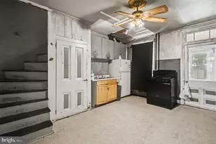 239 Hall St, Phoenixville, PA 19460 - Photo 6