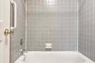 127 Woodgate Ln, Paoli, PA 19301 - Photo 18