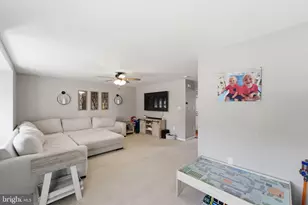 164 S Savanna Dr, Pottstown, PA 19465 - Photo 28