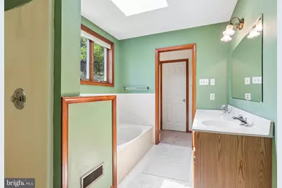 8 Long Drive, Downingtown, PA 19335 - Photo 38