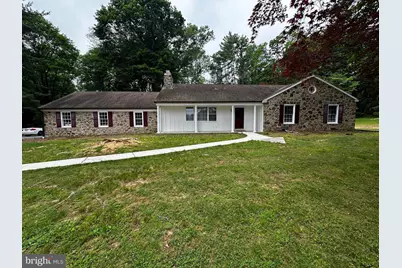 4 Smedley Drive, Newtown Square, PA 19073 - Photo 2