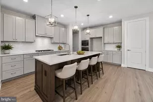 1458 Hydrangea Wy, Downingtown, PA 19335 - Photo 4