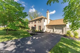 84 N Spring Ln, Phoenixville, PA 19460 - Photo 2