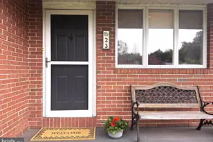 23 Country Ln, Pottstown, PA 19465 - Photo 4