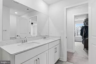 339 Foundry St, Phoenixville, PA 19460 - Photo 34