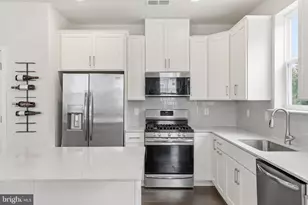 339 Foundry St, Phoenixville, PA 19460 - Photo 20