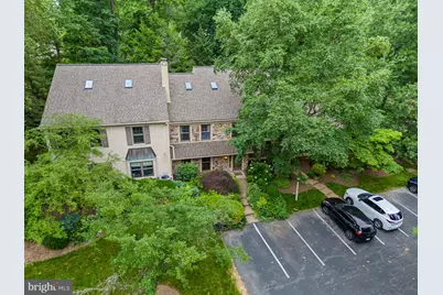 802 Weatherstone Drive, Paoli, PA 19301 - Photo 2
