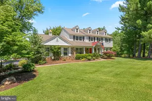 12 Chowning Dr, Malvern, PA 19355 - Photo 2