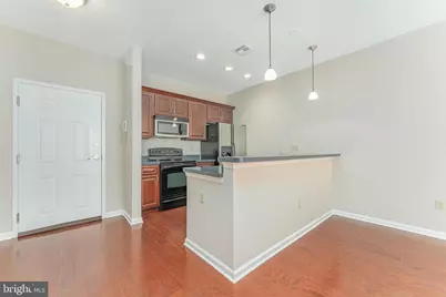 136 Bridge Street #302, Phoenixville, PA 19460 - Photo 4