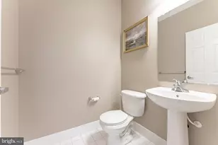 136 Bridge St, Phoenixville, PA 19460 - Photo 16
