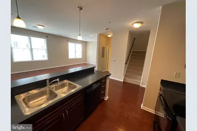 136 Bridge Street #302, Phoenixville, PA 19460 - Photo 2