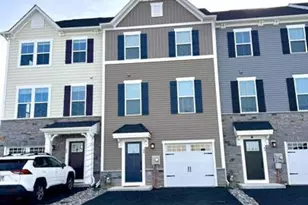 66 Glory Maple Ln, Downingtown, PA 19335 - Photo 2