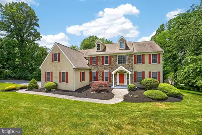 904 Victoria Court, Downingtown, PA 19335 - Photo 2