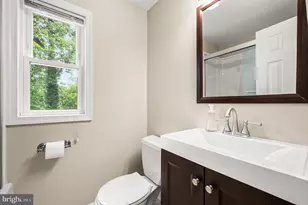 48 Greentree Ln, Malvern, PA 19355 - Photo 14