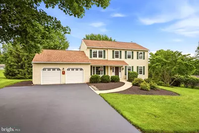 815 Hawthorne Street, Downingtown, PA 19335 - Photo 2