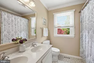 815 Hawthorne St, Downingtown, PA 19335 - Photo 32