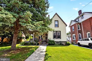 334 Washington Ave, Downingtown, PA 19335 - Photo 2