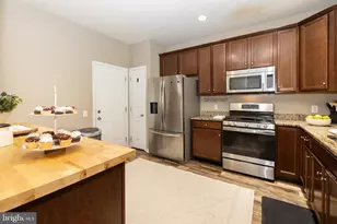 203 Sills Ln, Downingtown, PA 19335 - Photo 14