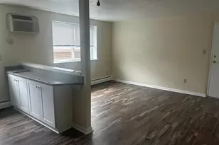 120 N Penn St, Spring City, PA 19475 - Photo 2