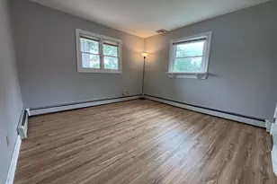 64 Valley Rd, Phoenixville, PA 19460 - Photo 12