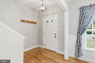 308 E Mulberry St, Kennett Square, PA 19348 - Photo 2
