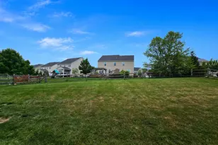 1048 Preserve Ln, West Chester, PA 19382 - Photo 8