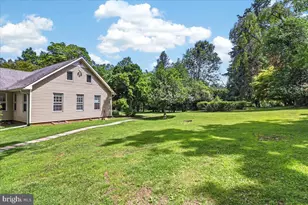 317 Waterloo Ave, Berwyn, PA 19312 - Photo 28