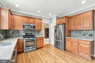 417 Greene Ln, Phoenixville, PA 19460 - Photo 10