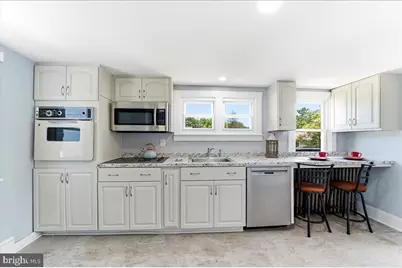 1007 Livingston Avenue, Phoenixville, PA 19460 - Photo 12
