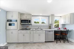 1007 Livingston Ave, Phoenixville, PA 19460 - Photo 12