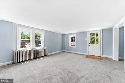 1007 Livingston Avenue, Phoenixville, PA 19460 - Photo 4