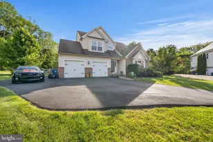 224 China Cir, West Grove, PA 19390 - Photo 1