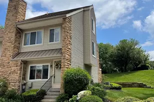 423 Cannon Ct, Tredyffrin, PA 19087 - Photo 2