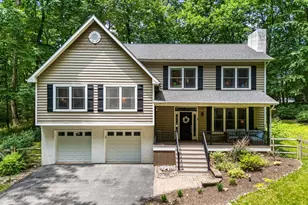 206 Fox Run Ln, Lincoln University, PA 19352 - Photo 2