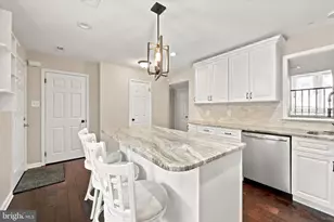 208 Smallwood Ct, West Chester, PA 19380 - Photo 8