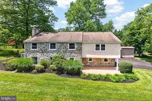 1190 Beaumont Rd, Berwyn, PA 19312 - Photo 2