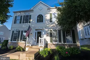 508 Emerson Cir, Chester Springs, PA 19425 - Photo 2