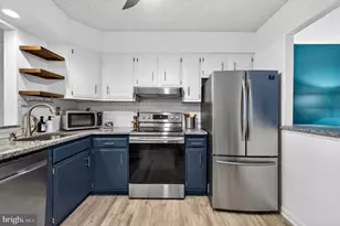246 Summit House, West Chester, PA 19382 - Photo 6