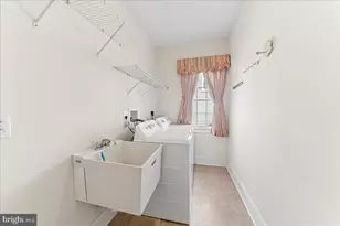 609 Winston Ln, West Chester, PA 19382 - Photo 18