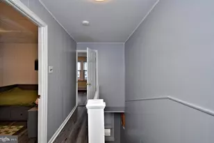 408 1st Ave, Phoenixville, PA 19460 - Photo 28