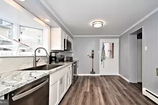 408 1st Ave, Phoenixville, PA 19460 - Photo 24