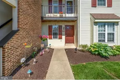 305 Westridge Circle, Phoenixville, PA 19460 - Photo 2