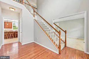 108 Cooper Hawk Dr, Coatesville, PA 19320 - Photo 2
