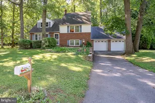 1310 Mary Jane Ln, West Chester, PA 19380 - Photo 2