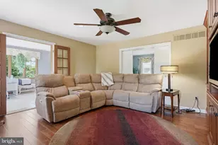 204 Readington Dr, Spring City, PA 19475 - Photo 40