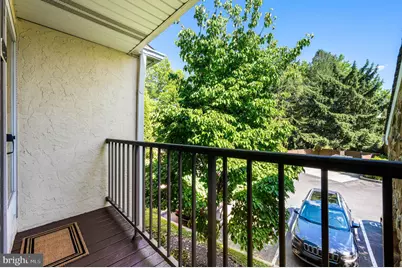 242 Valley Stream Lane, Tredyffrin, PA 19087 - Photo 4